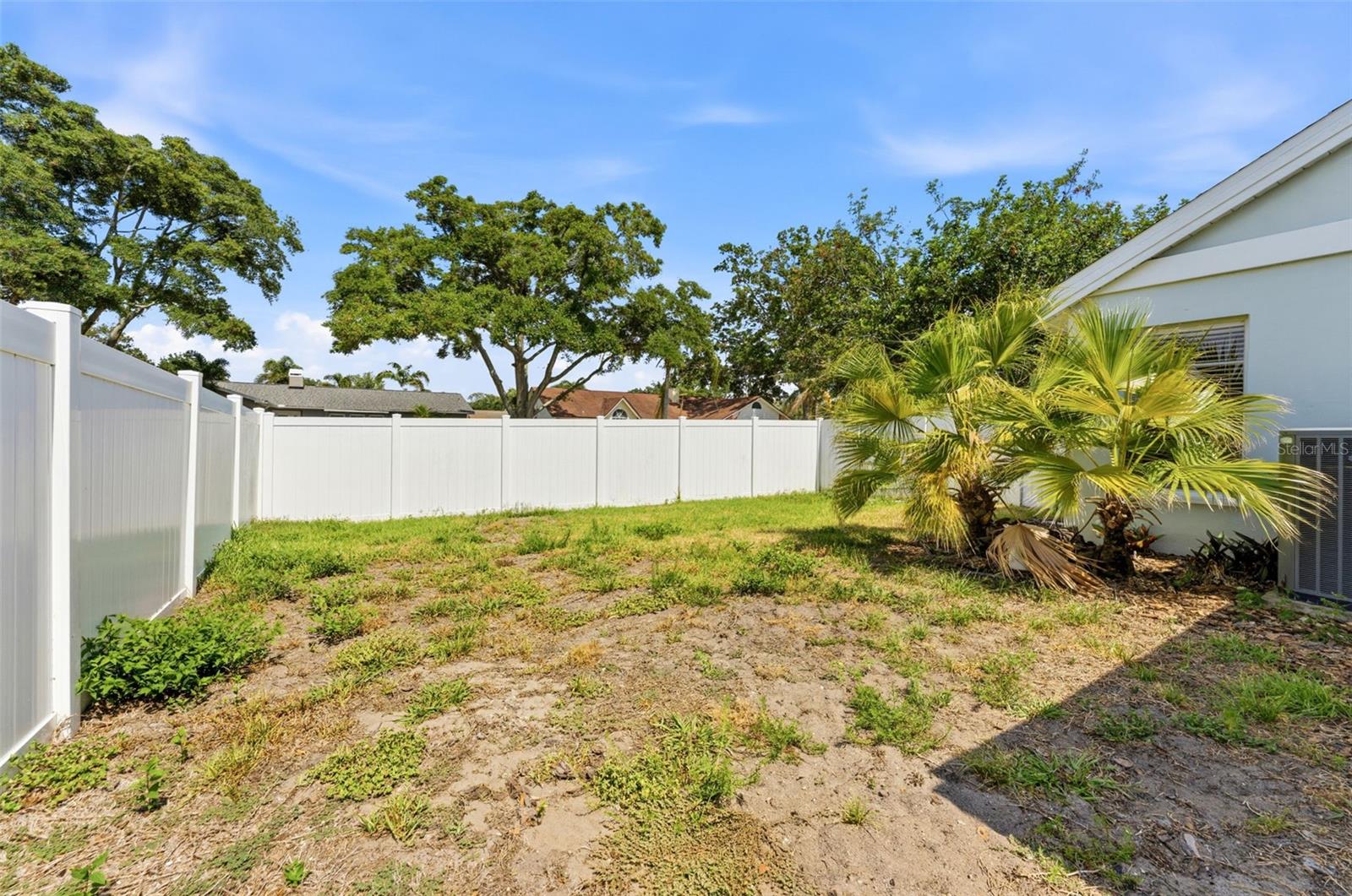 1763 PEBBLE HILL CT — photo 44