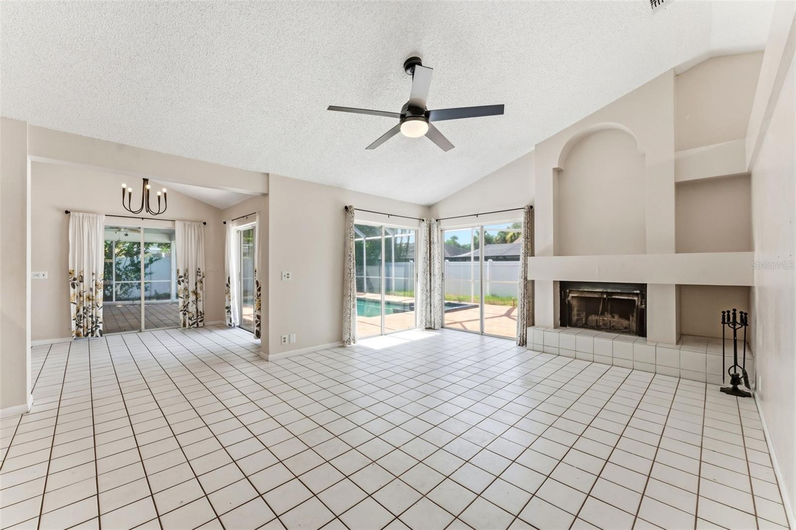 1763 PEBBLE HILL CT — photo 8