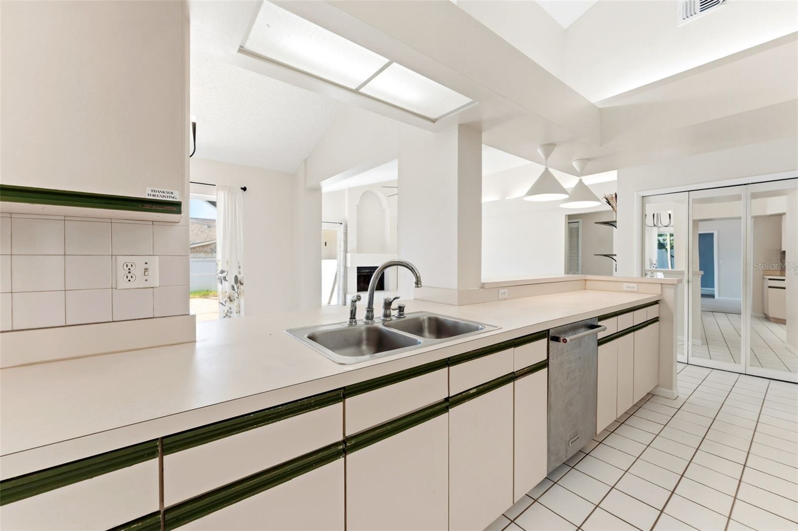 1763 PEBBLE HILL CT — photo 18