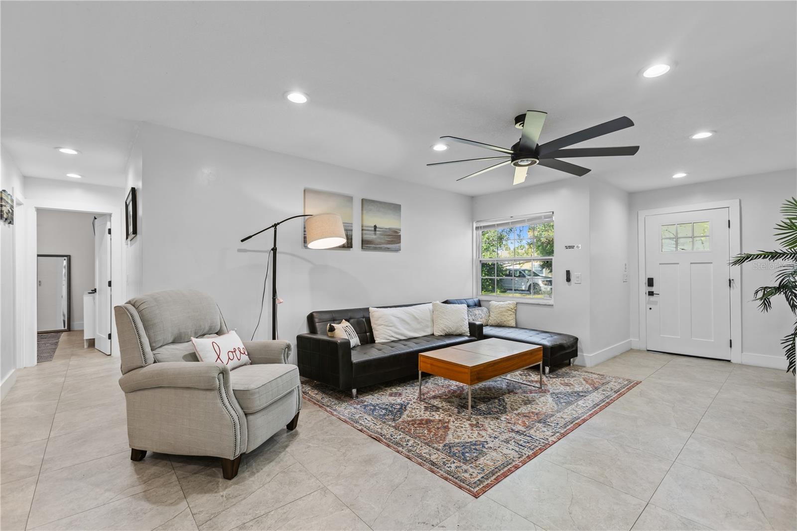 6822 S WALL ST — photo 18