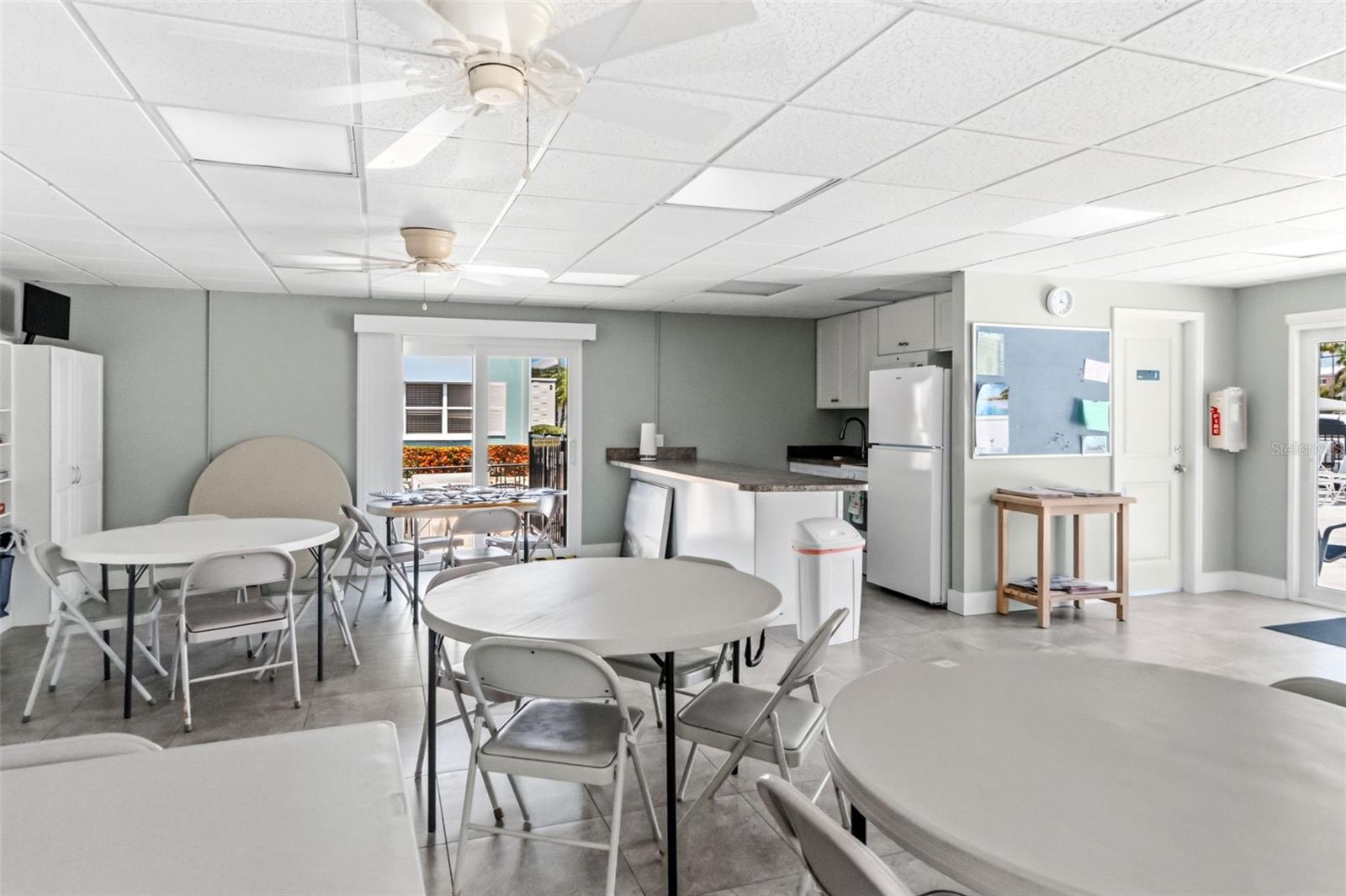 611 GULF DR N #C27 — photo 32