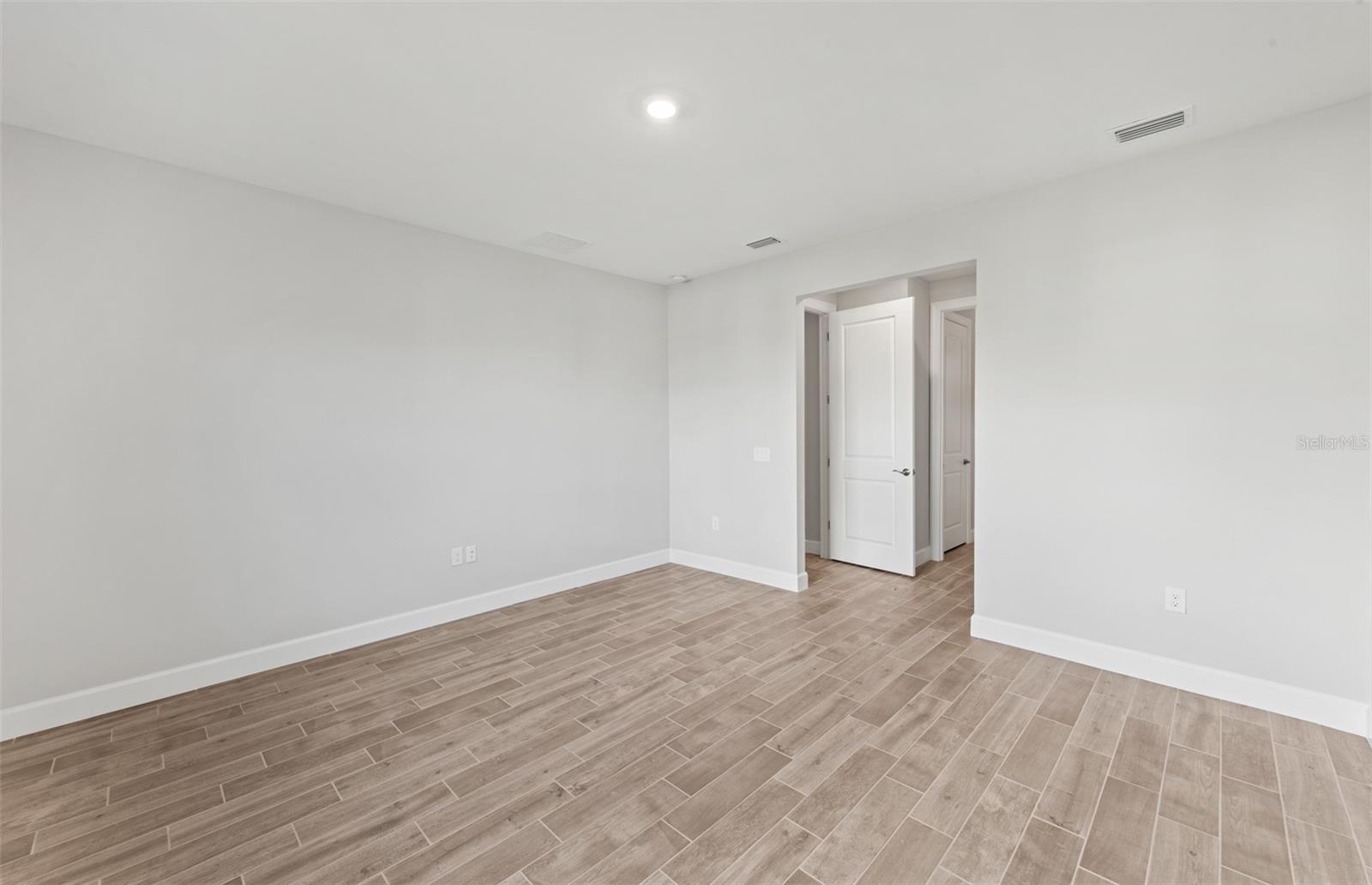 1758 PEPPER GRASS DR — photo 30
