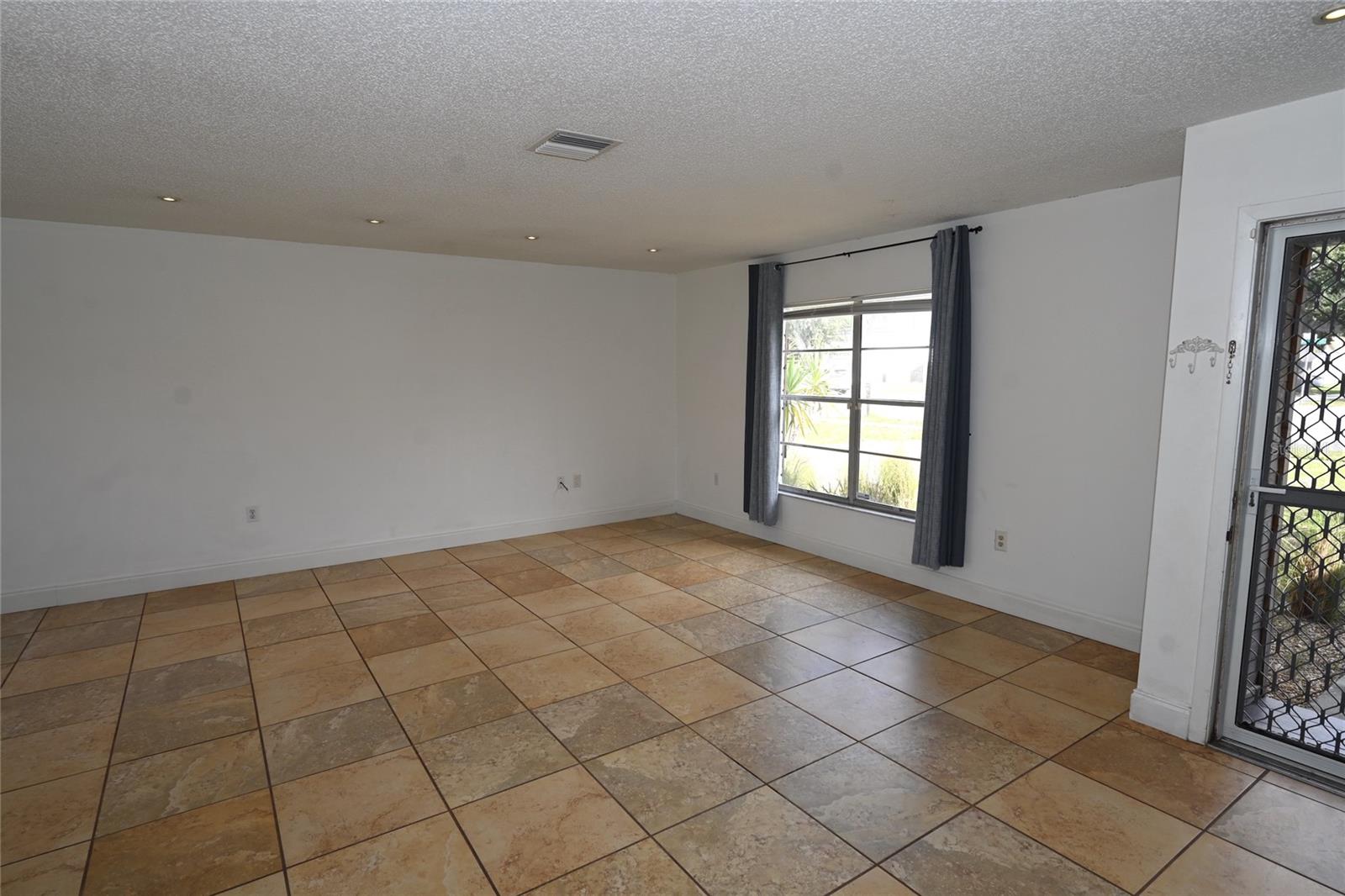 6524 MAUNA LOA BLVD — photo 9