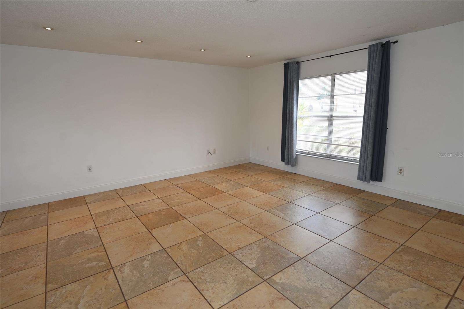 6524 MAUNA LOA BLVD — photo 8