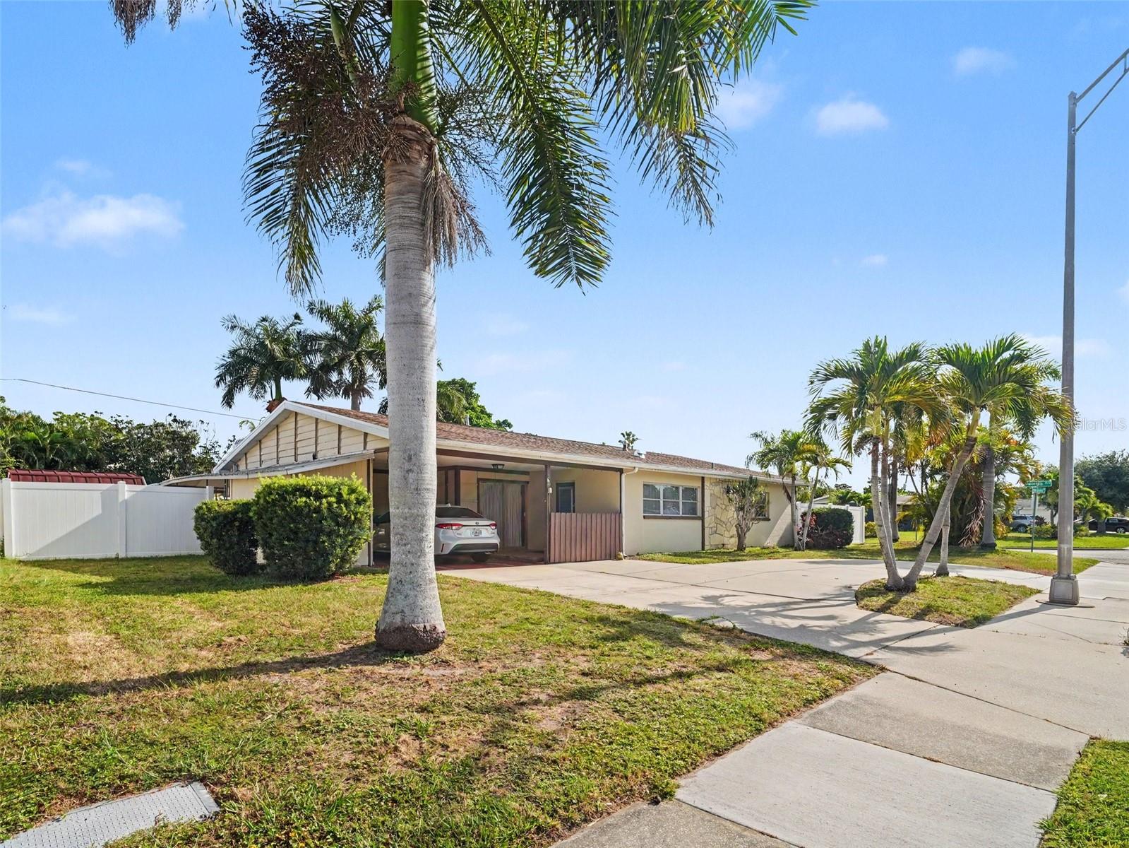 3103 BAYSHORE GARDENS PKWY — photo 5