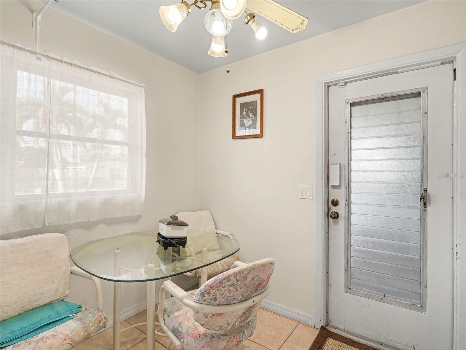 3103 BAYSHORE GARDENS PKWY — photo 17