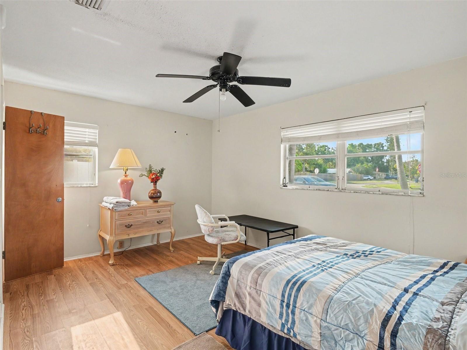 3103 BAYSHORE GARDENS PKWY — photo 21