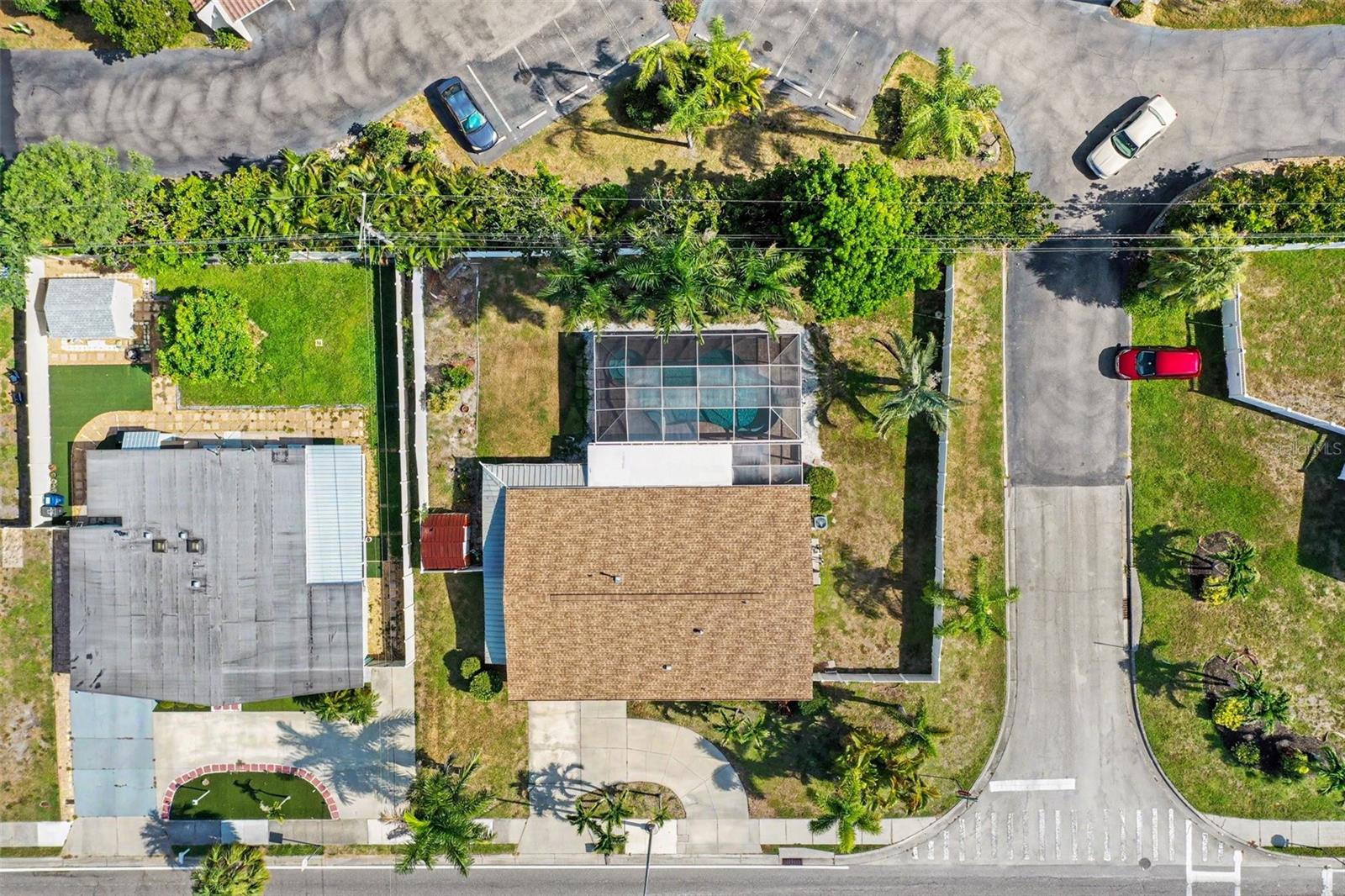 3103 BAYSHORE GARDENS PKWY — photo 32