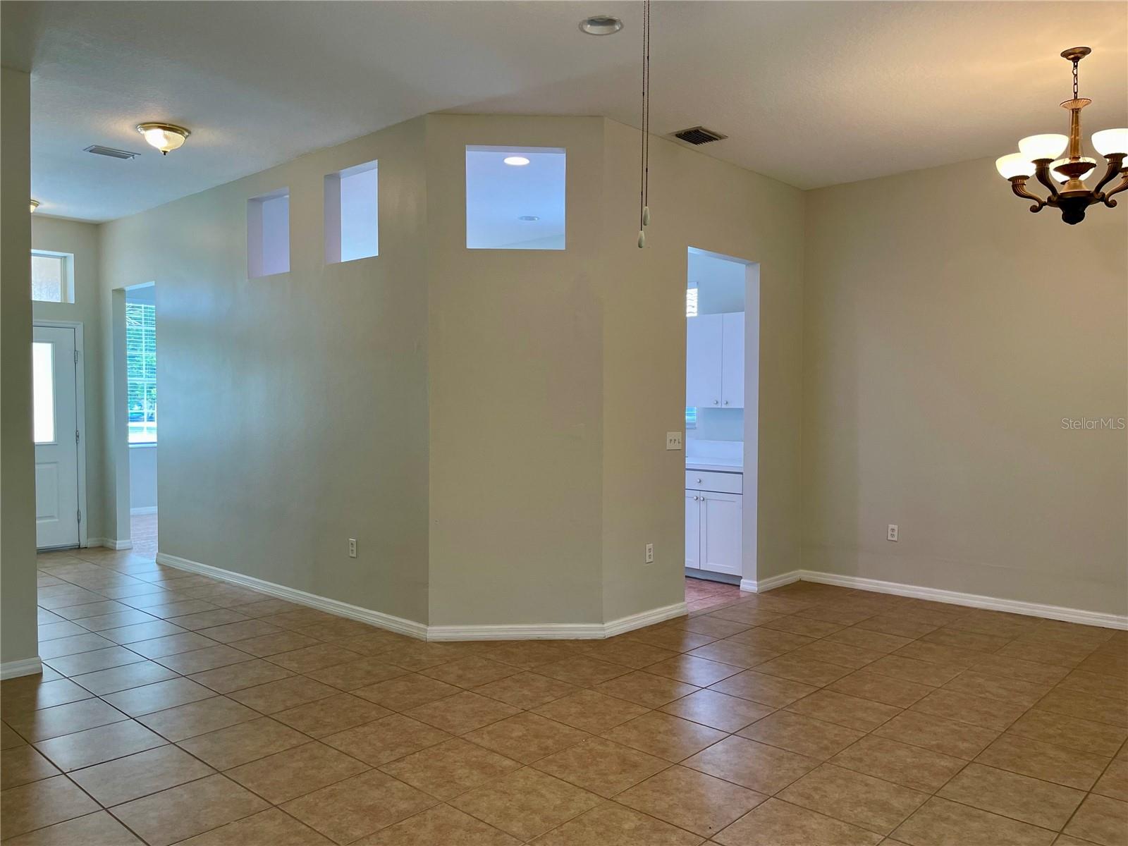 6813 WINSLOW ST — photo 8