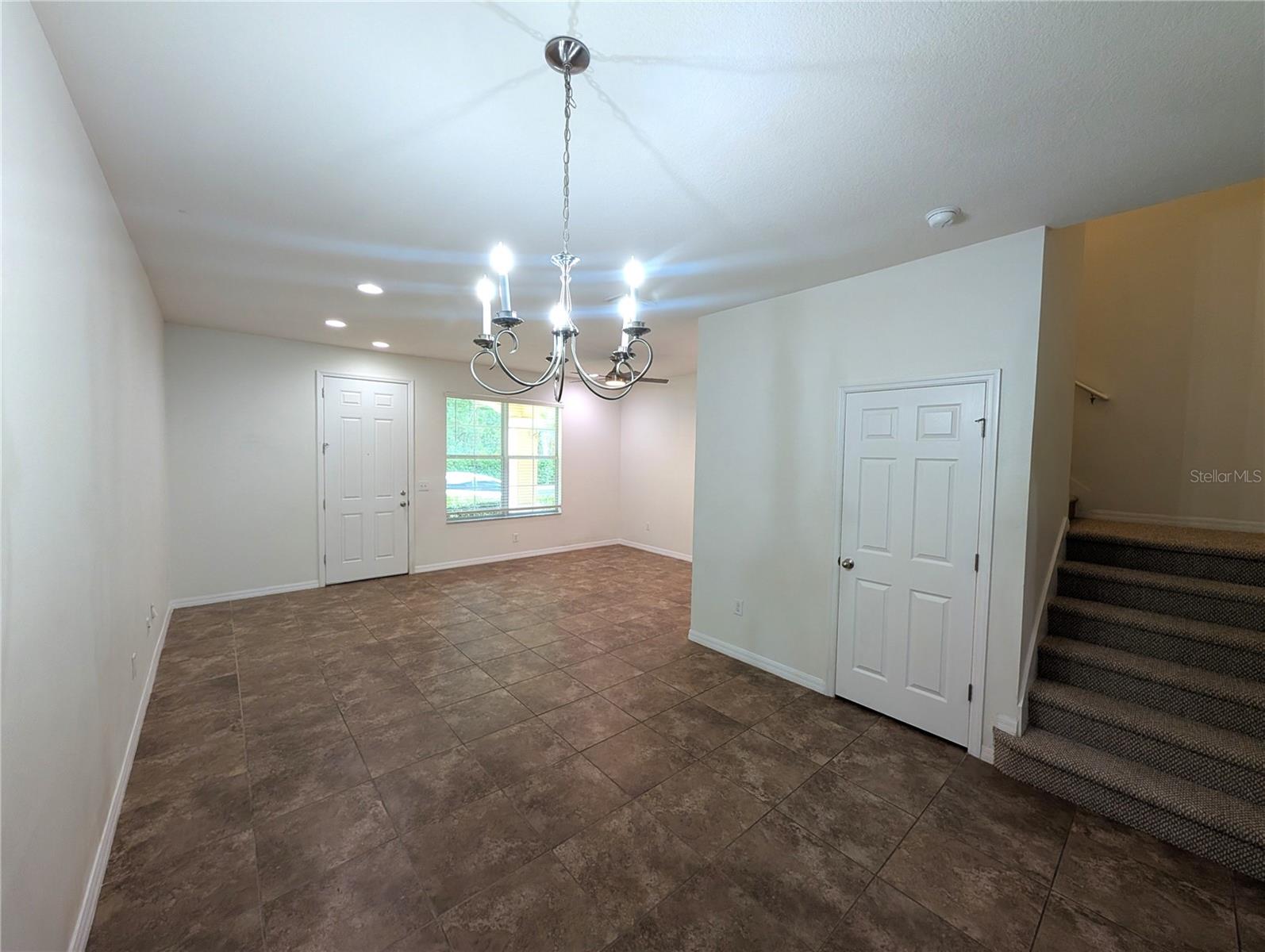 14161 STOWBRIDGE AVE — photo 4