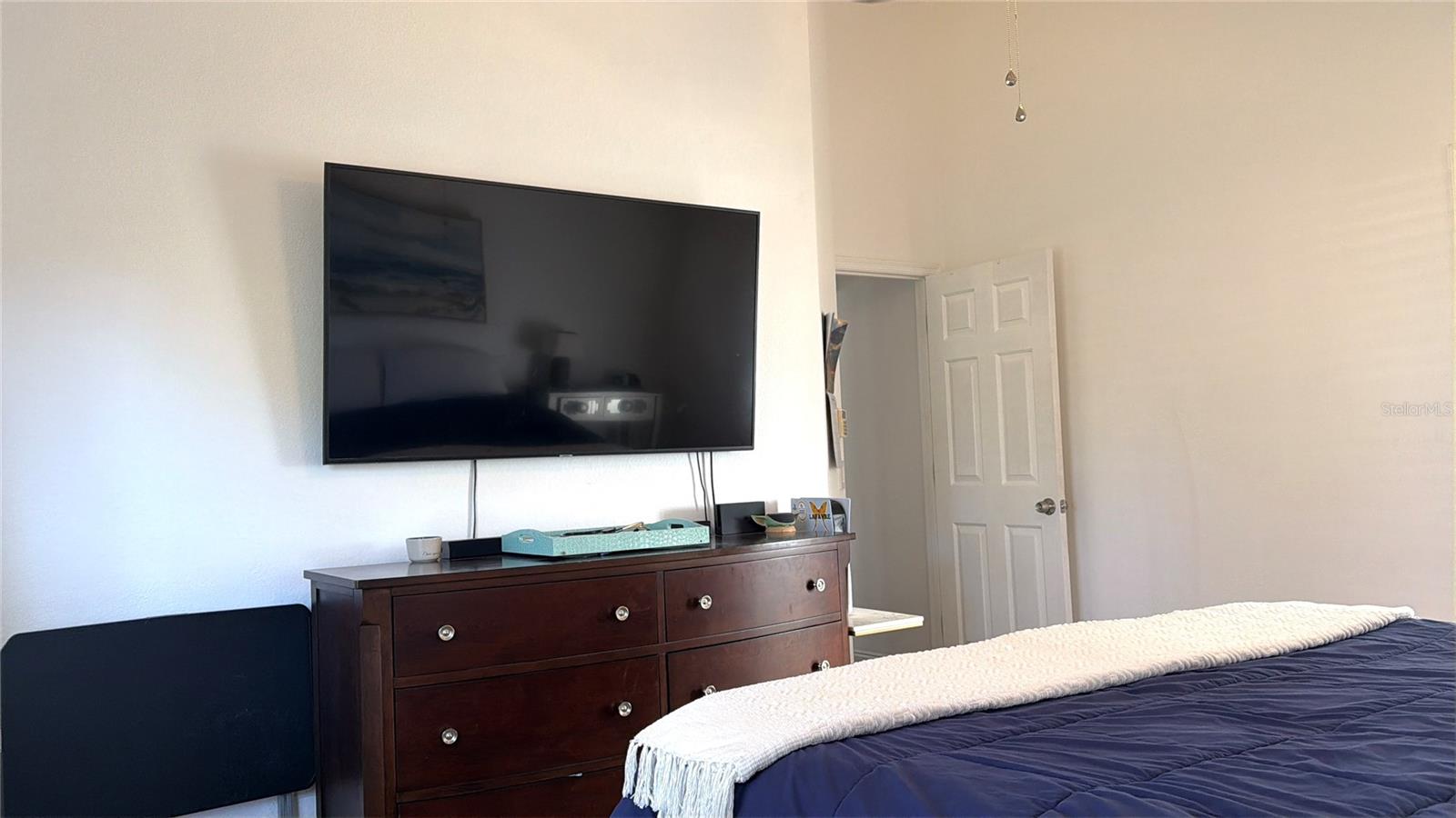 7016 JAMESTOWN MANOR DR — photo 27