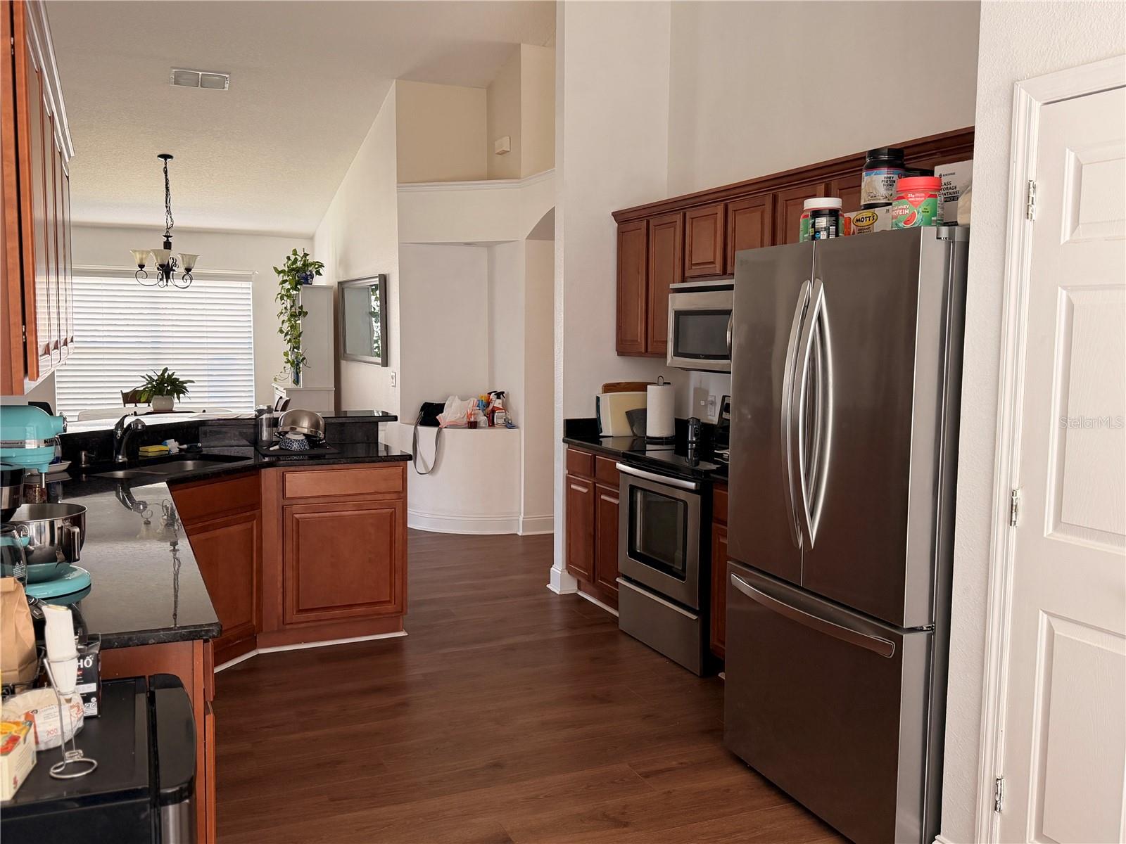 7016 JAMESTOWN MANOR DR — photo 6