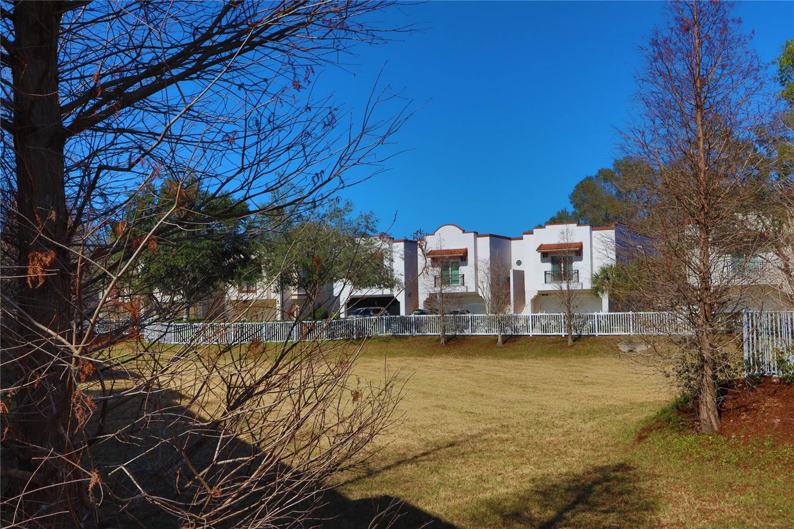 3617 BAY HEIGHTS WAY — photo 3