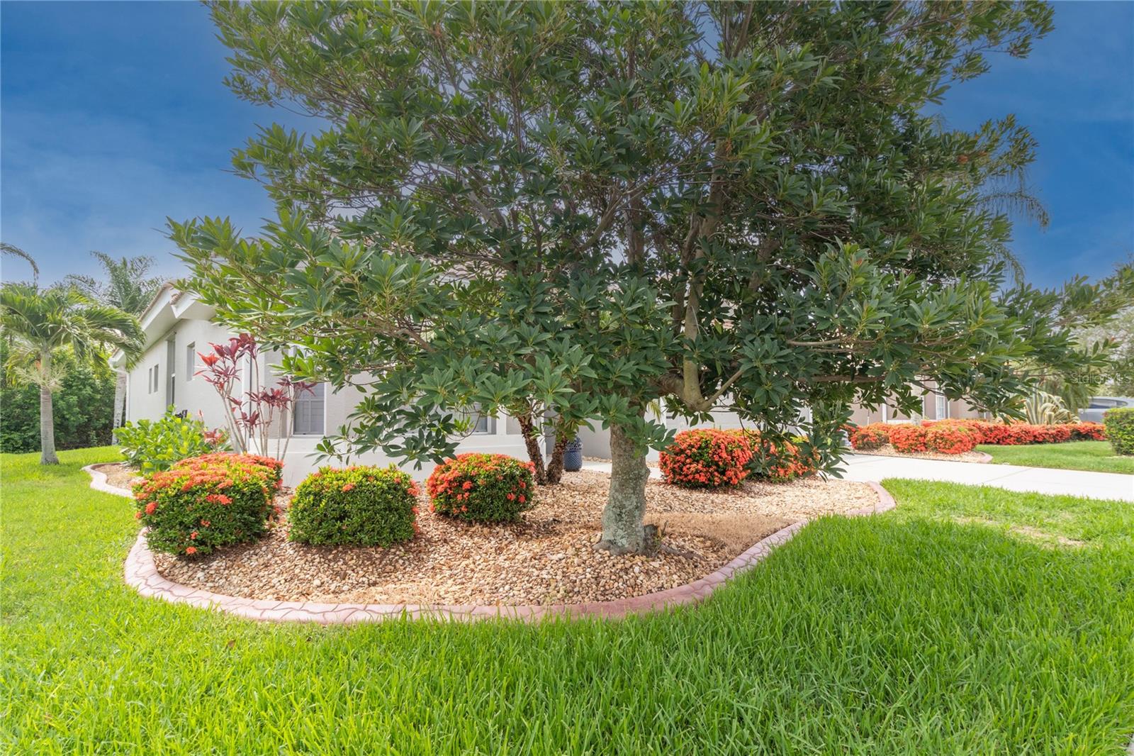 8964 STONE HARBOUR LOOP — photo 45