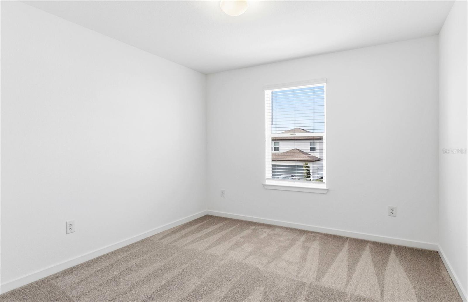 10422 HIDDEN BANKS GLN — photo 15
