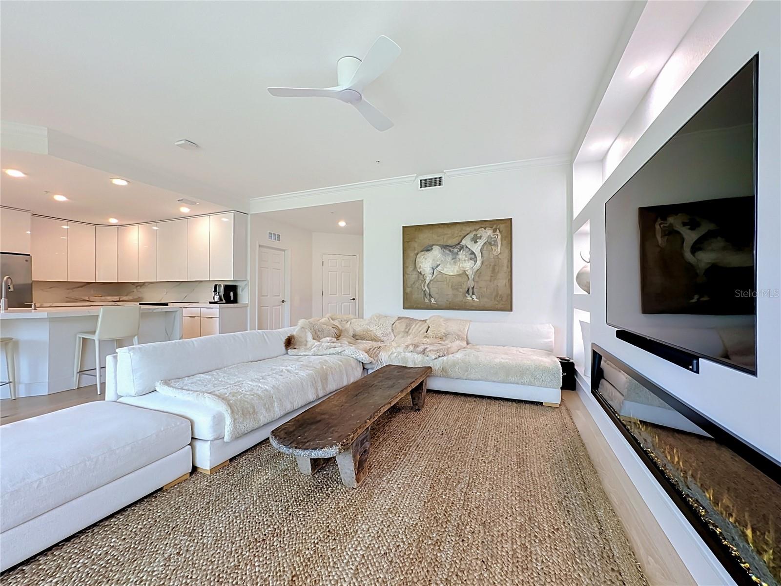 10051 CROOKED CREEK DR #102 — photo 11