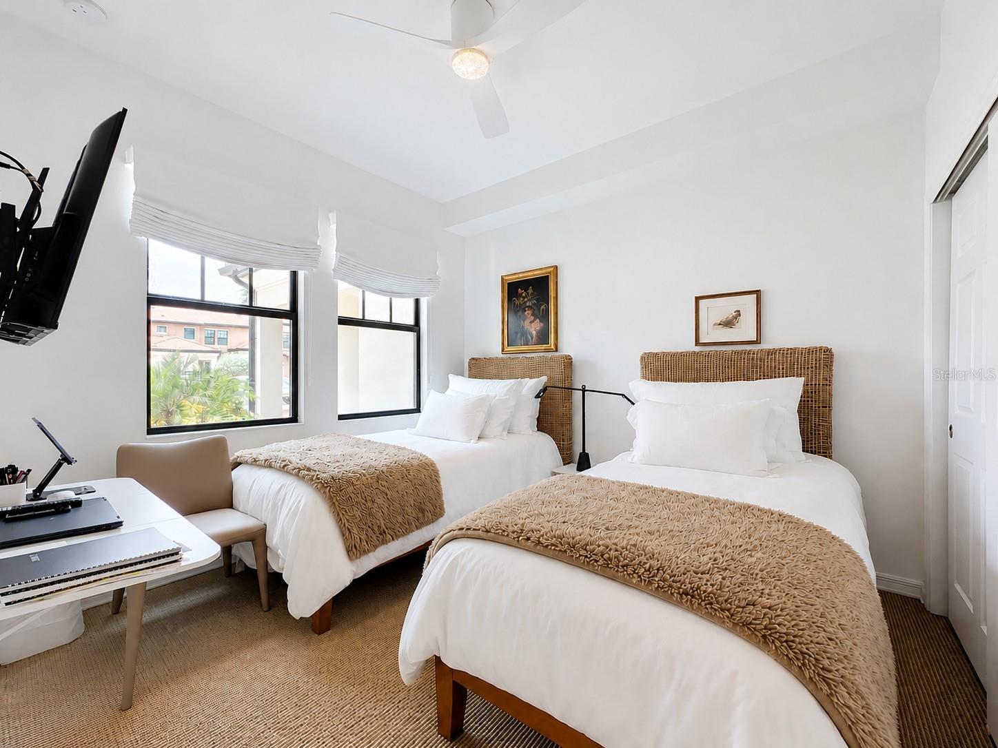 10051 CROOKED CREEK DR #102 — photo 40