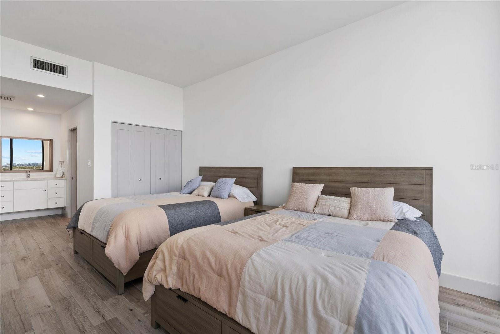 5400 OCEAN BLVD #17-04 — photo 25
