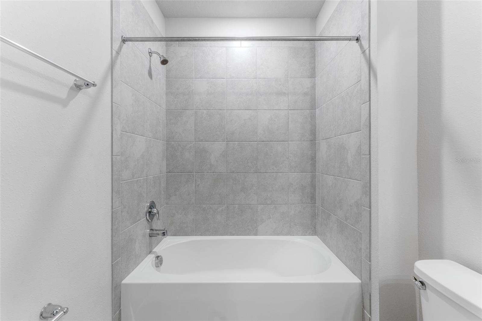 9642 SUMMERS CAY CIR — photo 26