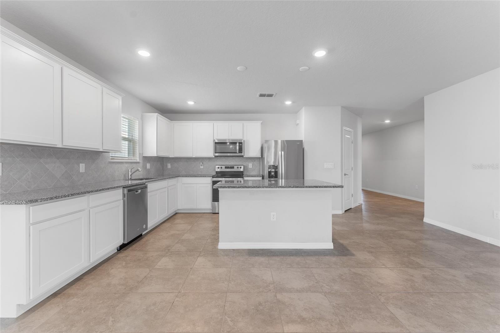 9642 SUMMERS CAY CIR — photo 9