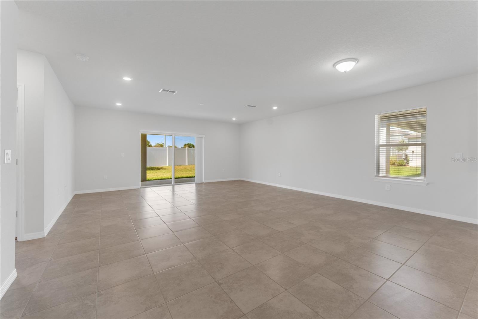 9642 SUMMERS CAY CIR — photo 12