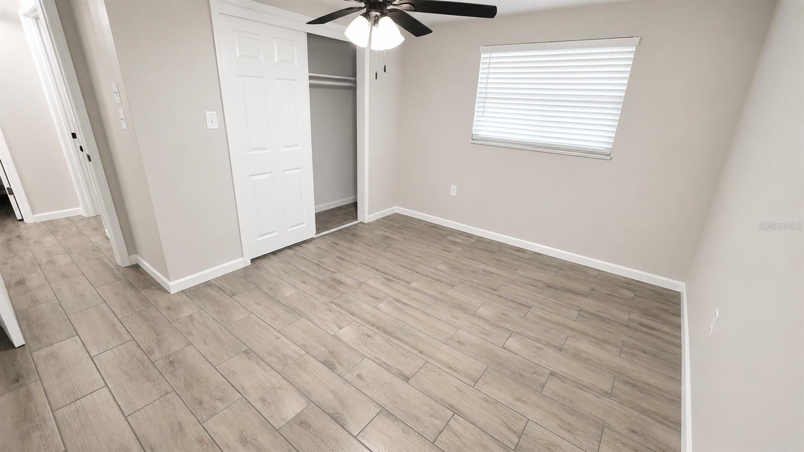 4913 GETNER ST — photo 13