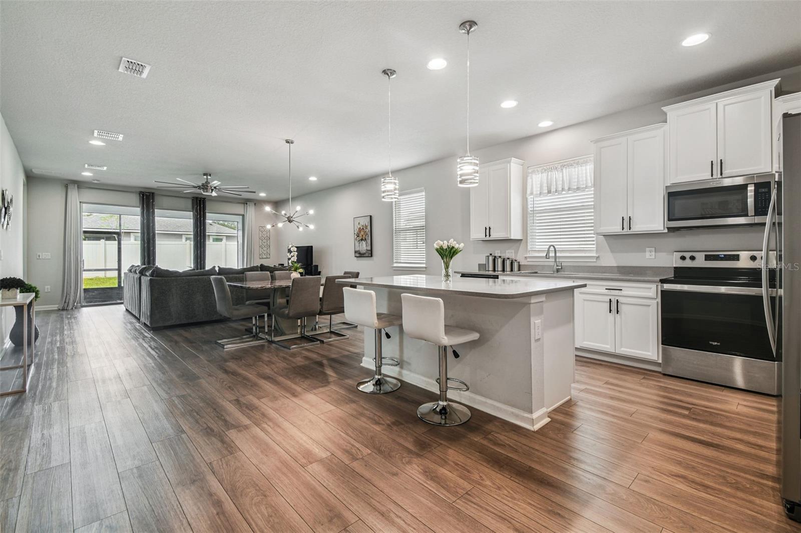 11514 CEDAR VALLEY DR — photo 3