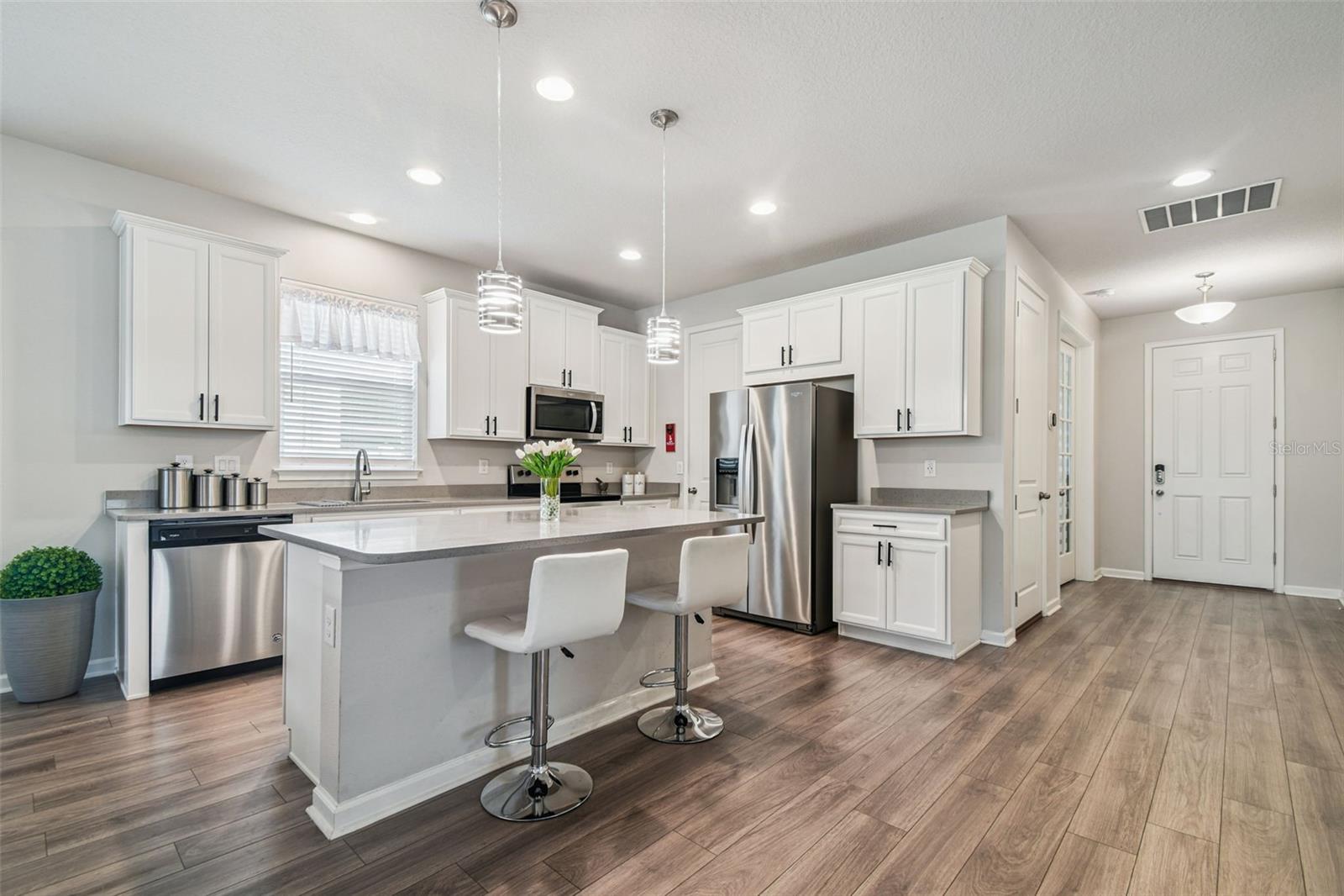 11514 CEDAR VALLEY DR — photo 2