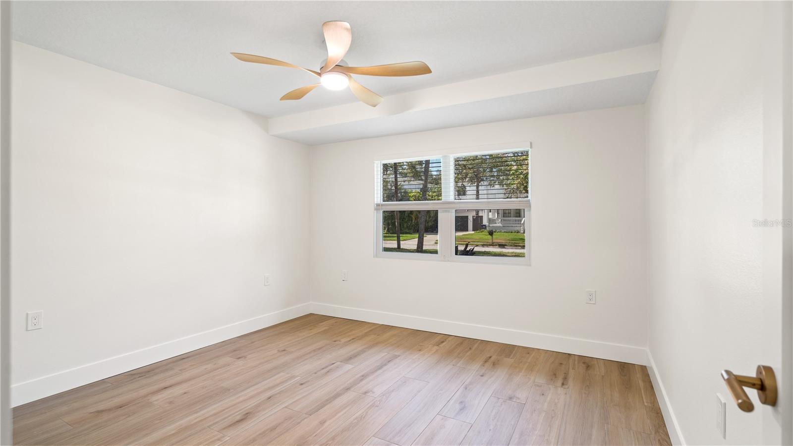 4623 W BROWNING AVE — photo 34