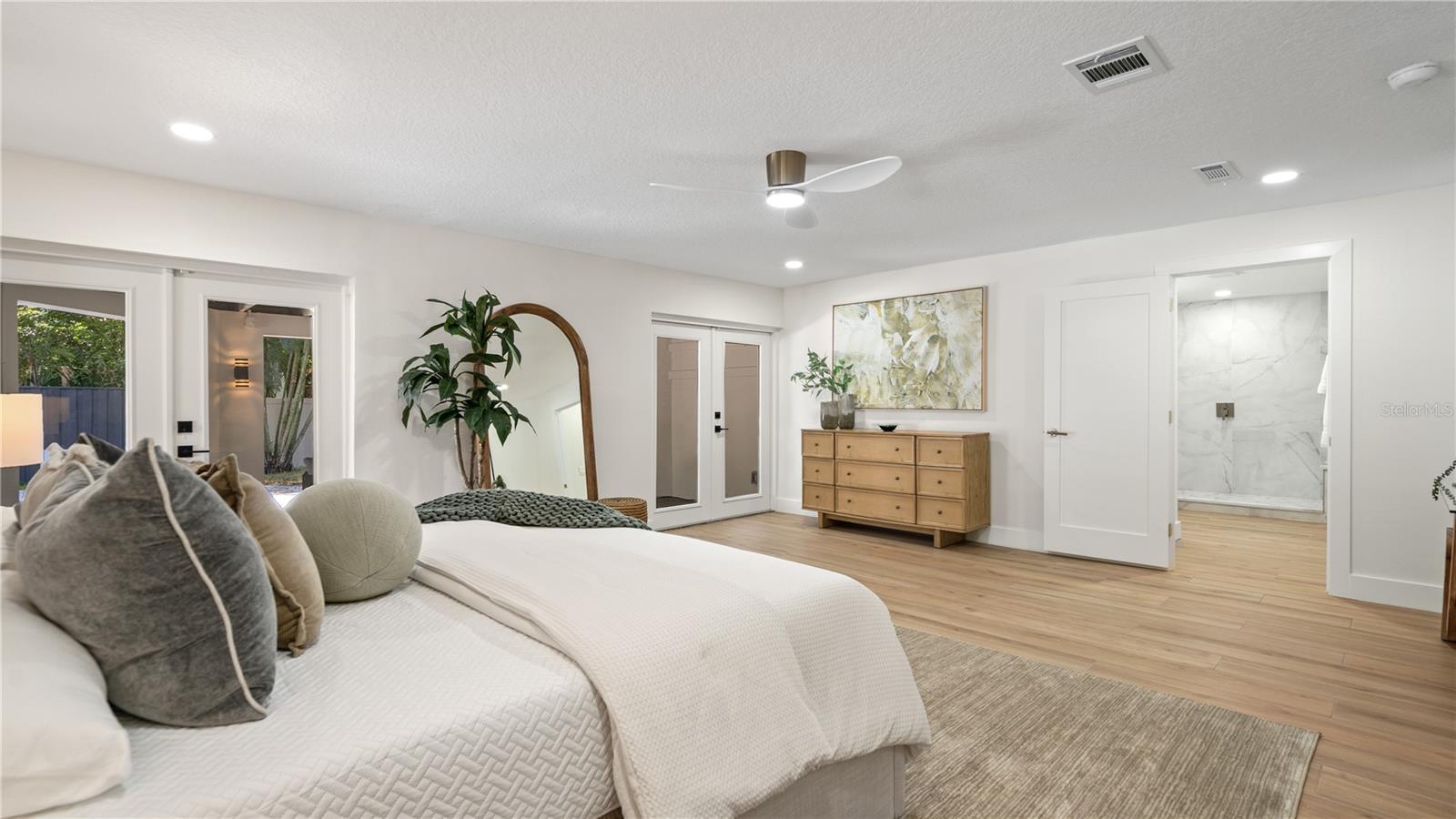 4623 W BROWNING AVE — photo 27