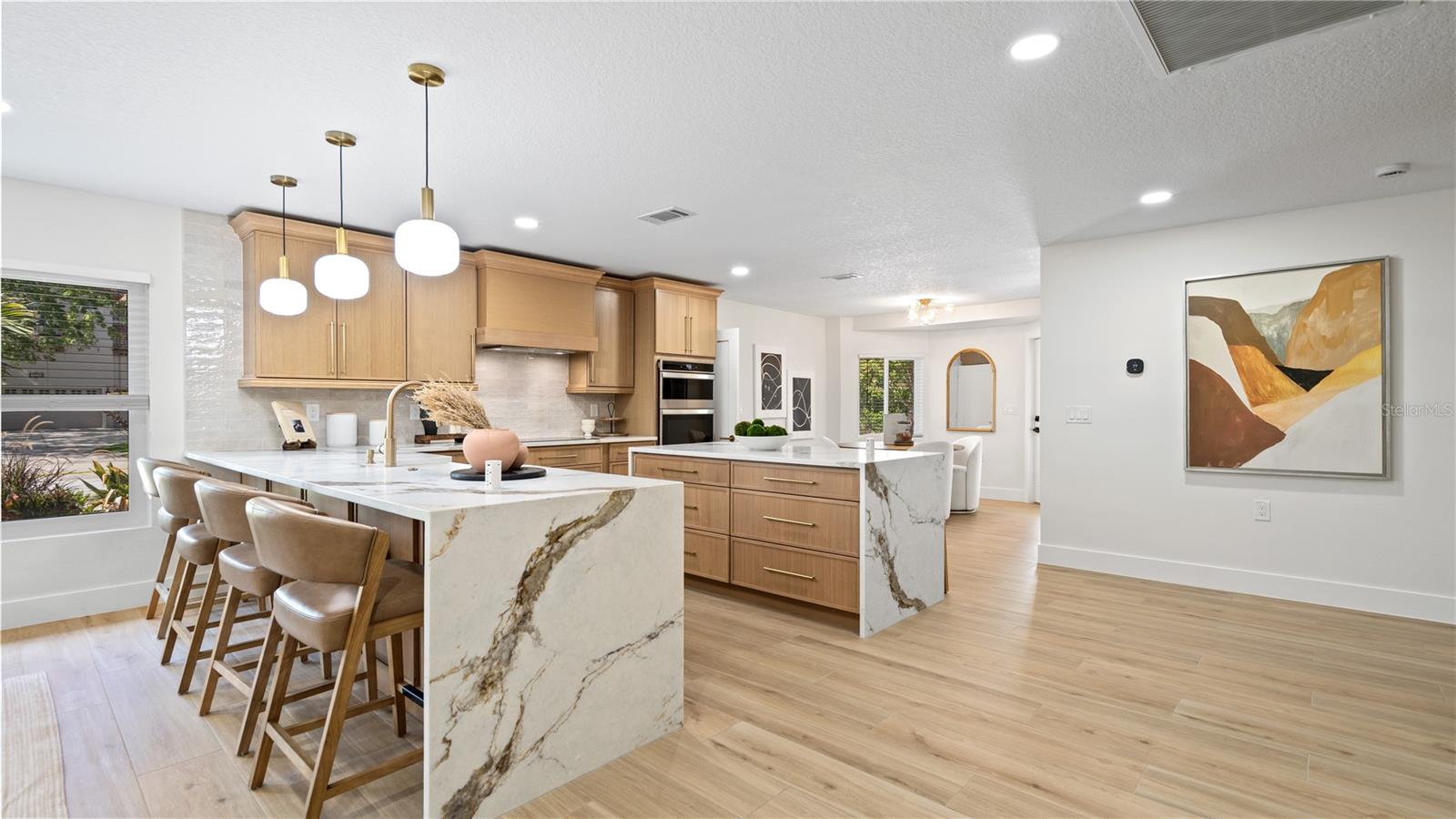 4623 W BROWNING AVE — photo 6