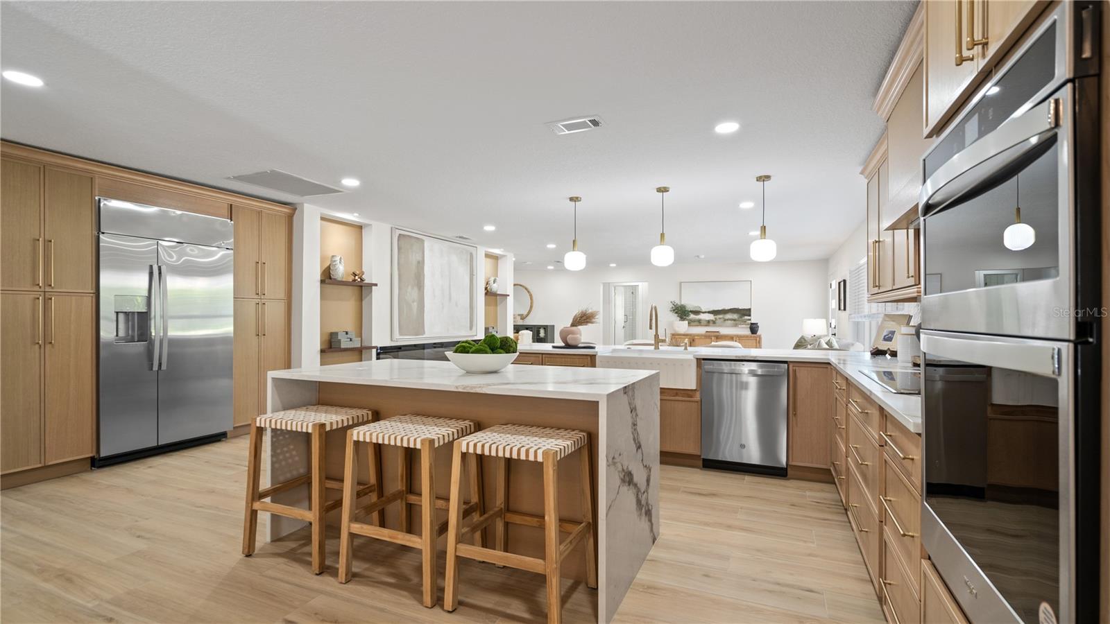 4623 W BROWNING AVE — photo 8