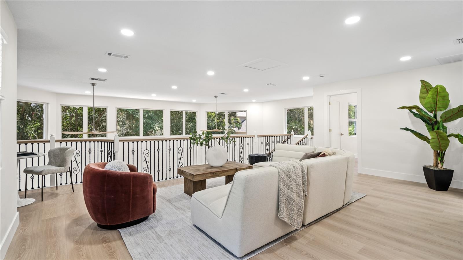 4623 W BROWNING AVE — photo 21