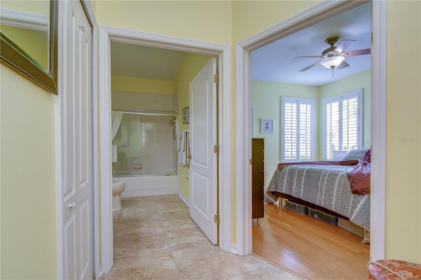 3332 CHAPEL CREEK CIR — photo 43