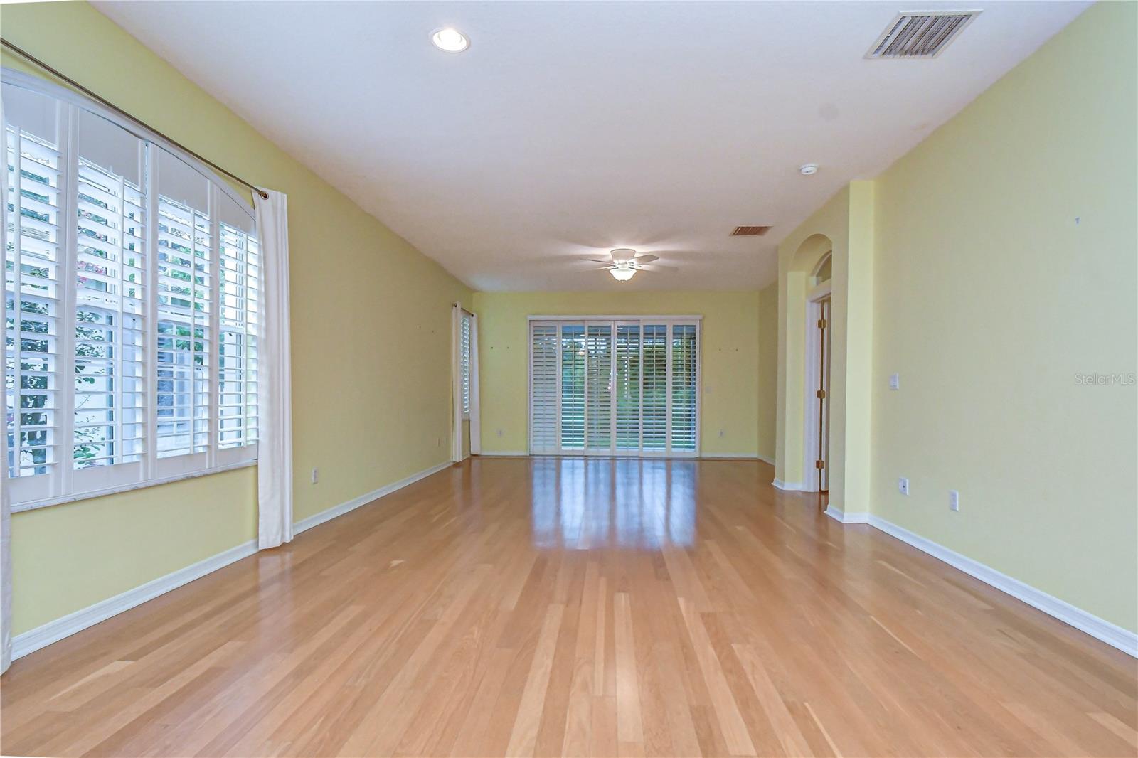 3332 CHAPEL CREEK CIR — photo 27