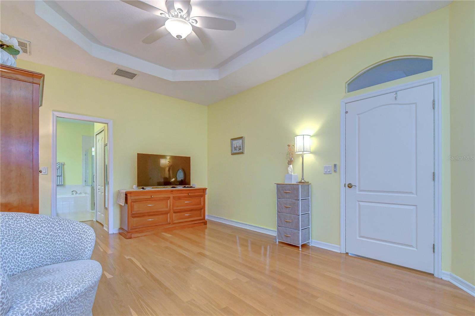 3332 CHAPEL CREEK CIR — photo 38