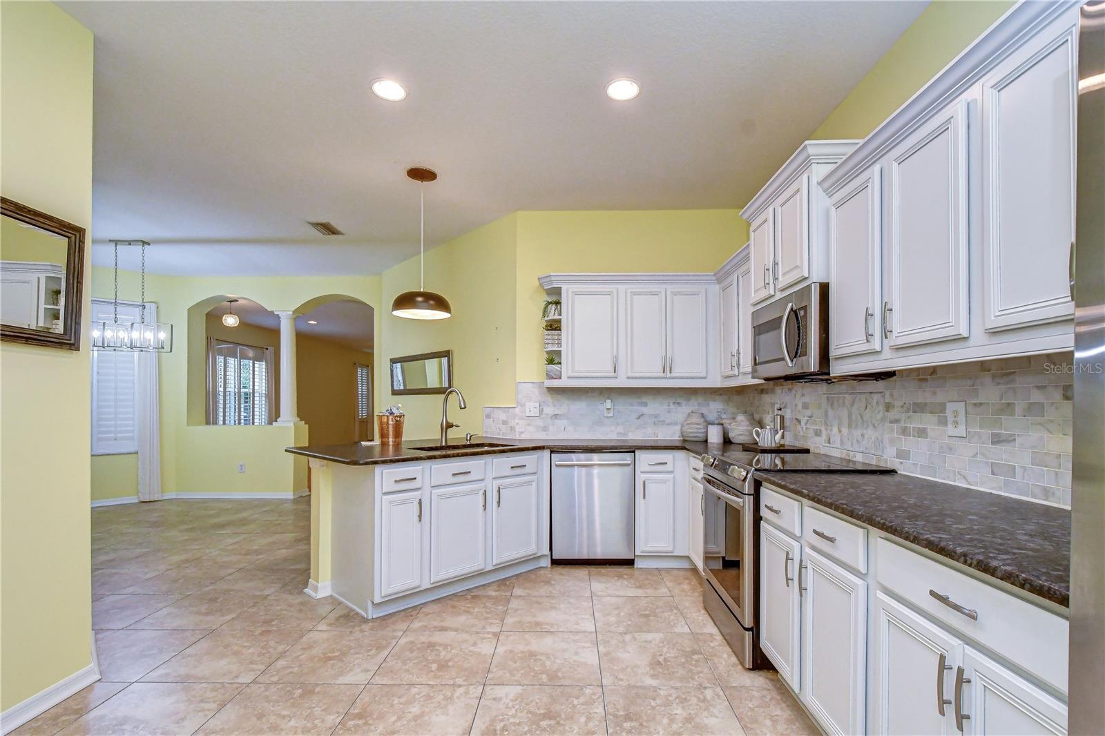 3332 CHAPEL CREEK CIR — photo 18