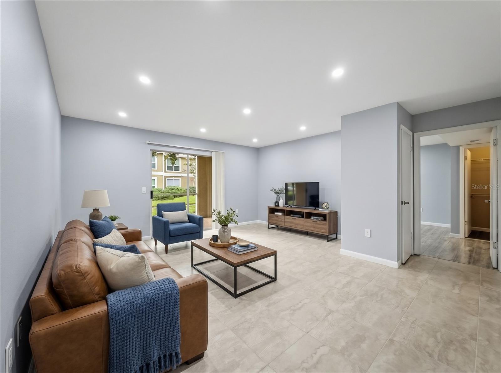 9481 HIGHLAND OAK DR #1502 — photo 2