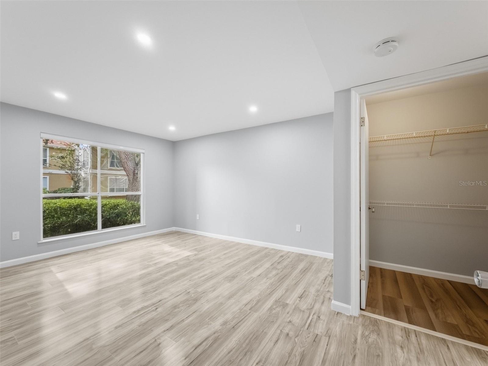 9481 HIGHLAND OAK DR #1502 — photo 11