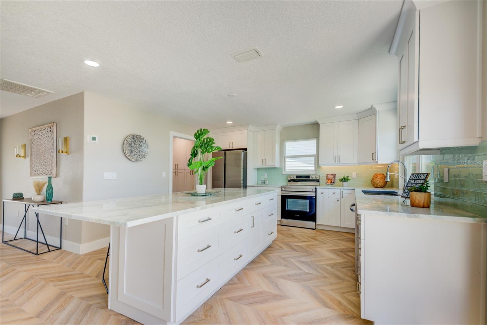 6432 BOATYARD DR — photo 43