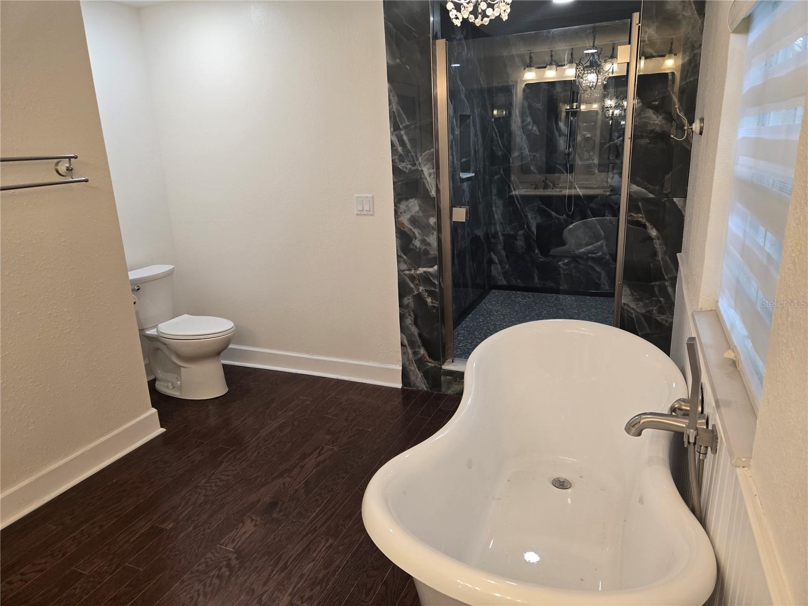 300 E IDLEWILD AVE — photo 29