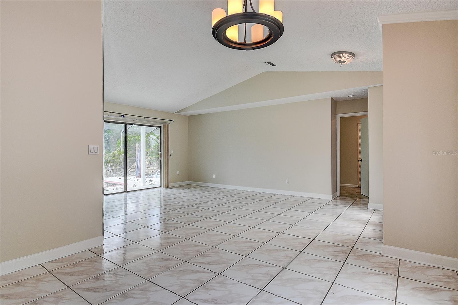 2876 LAKE VALENCIA BLVD E — photo 19