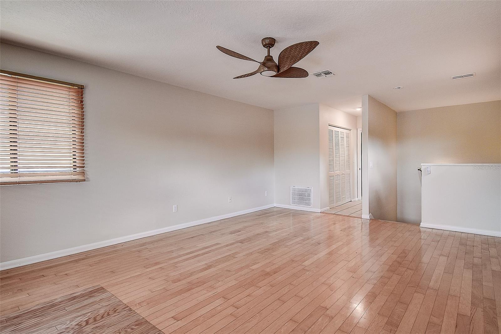 2876 LAKE VALENCIA BLVD E — photo 32