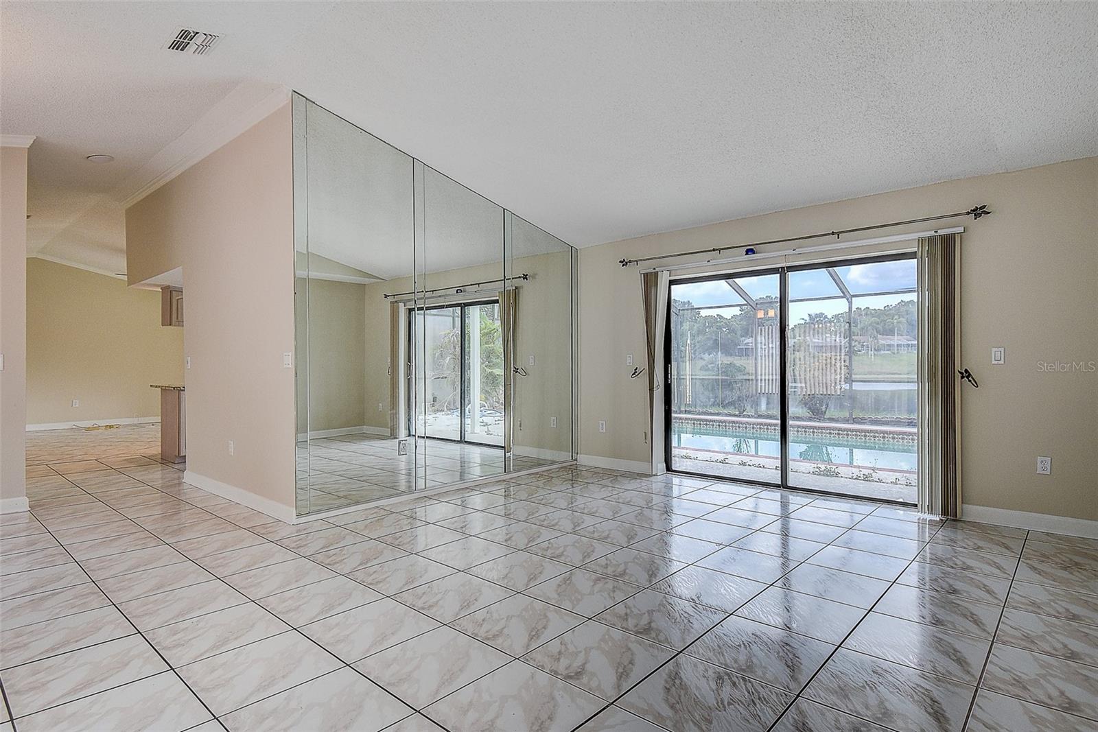 2876 LAKE VALENCIA BLVD E — photo 27