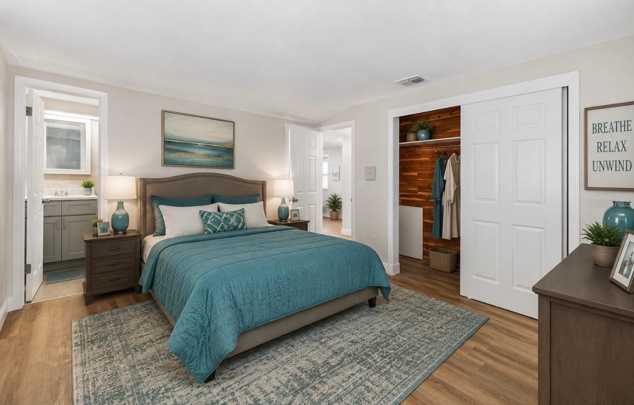 7105 OAKSHIRE DR — photo 31