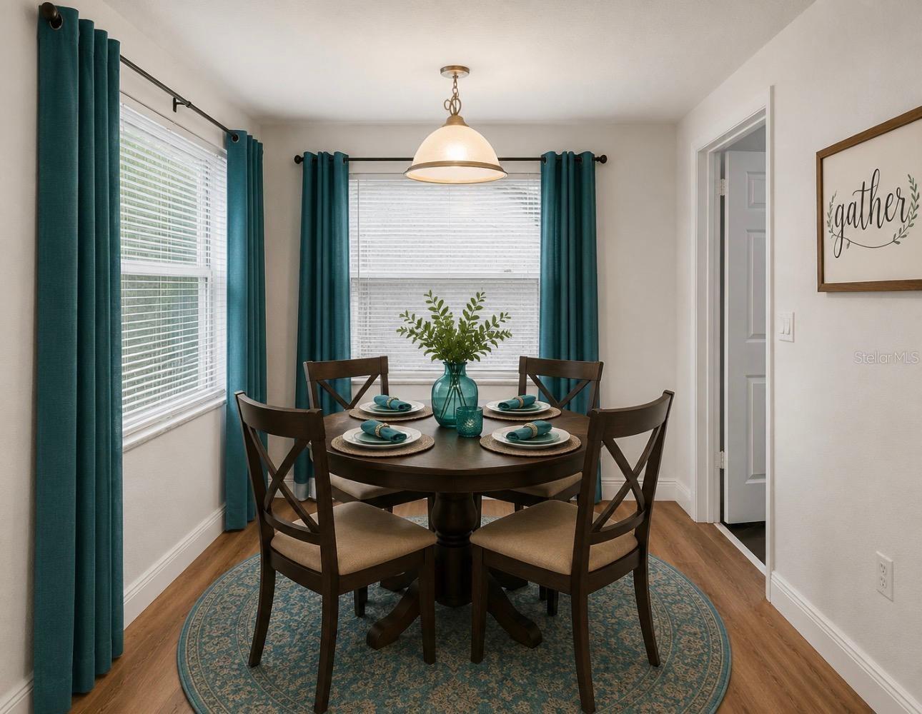 7105 OAKSHIRE DR — photo 16