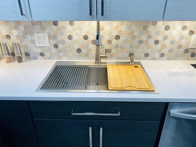 5200 BRITTANY DR S #204 — photo 8