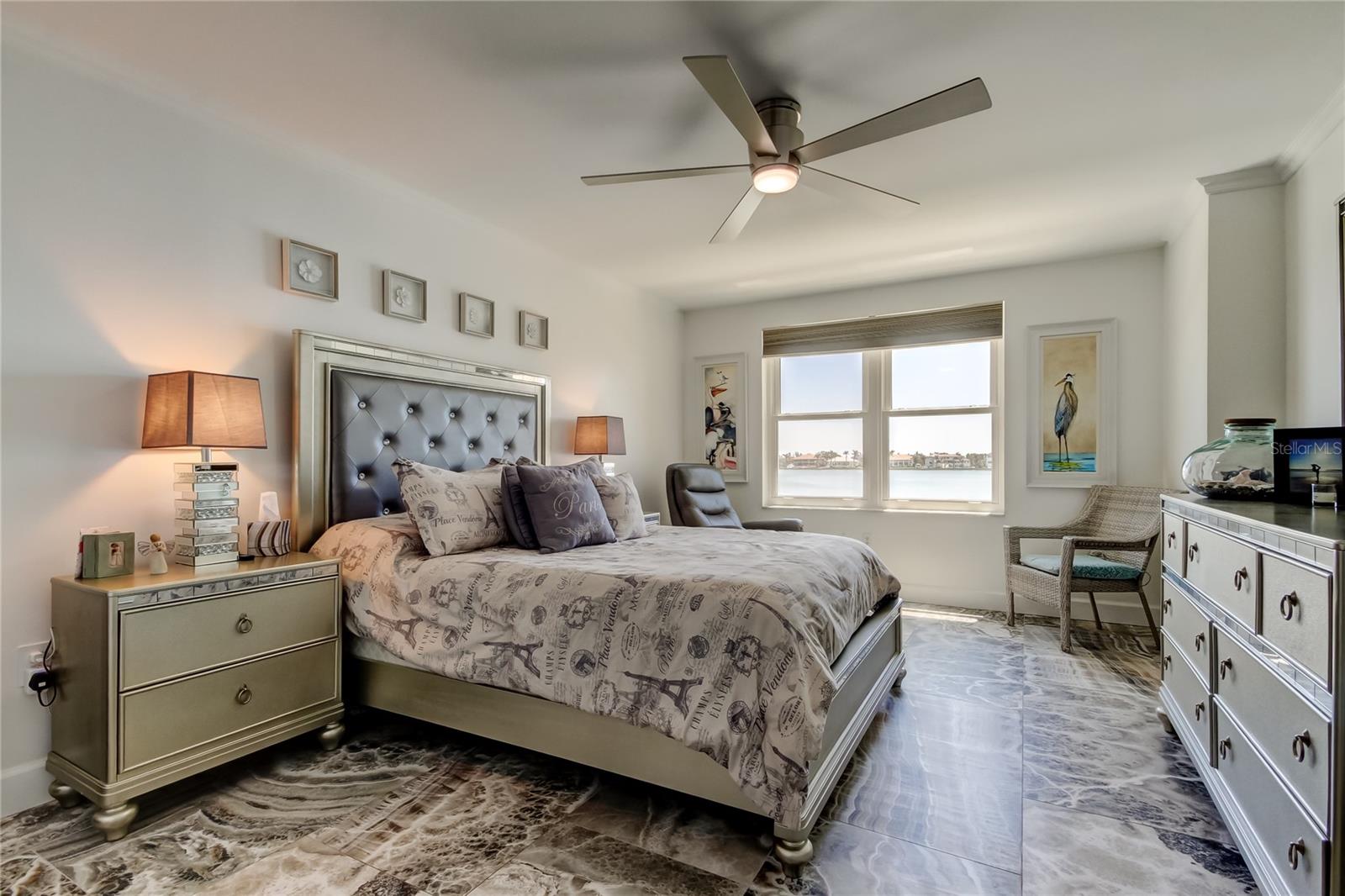 5200 BRITTANY DR S #204 — photo 38