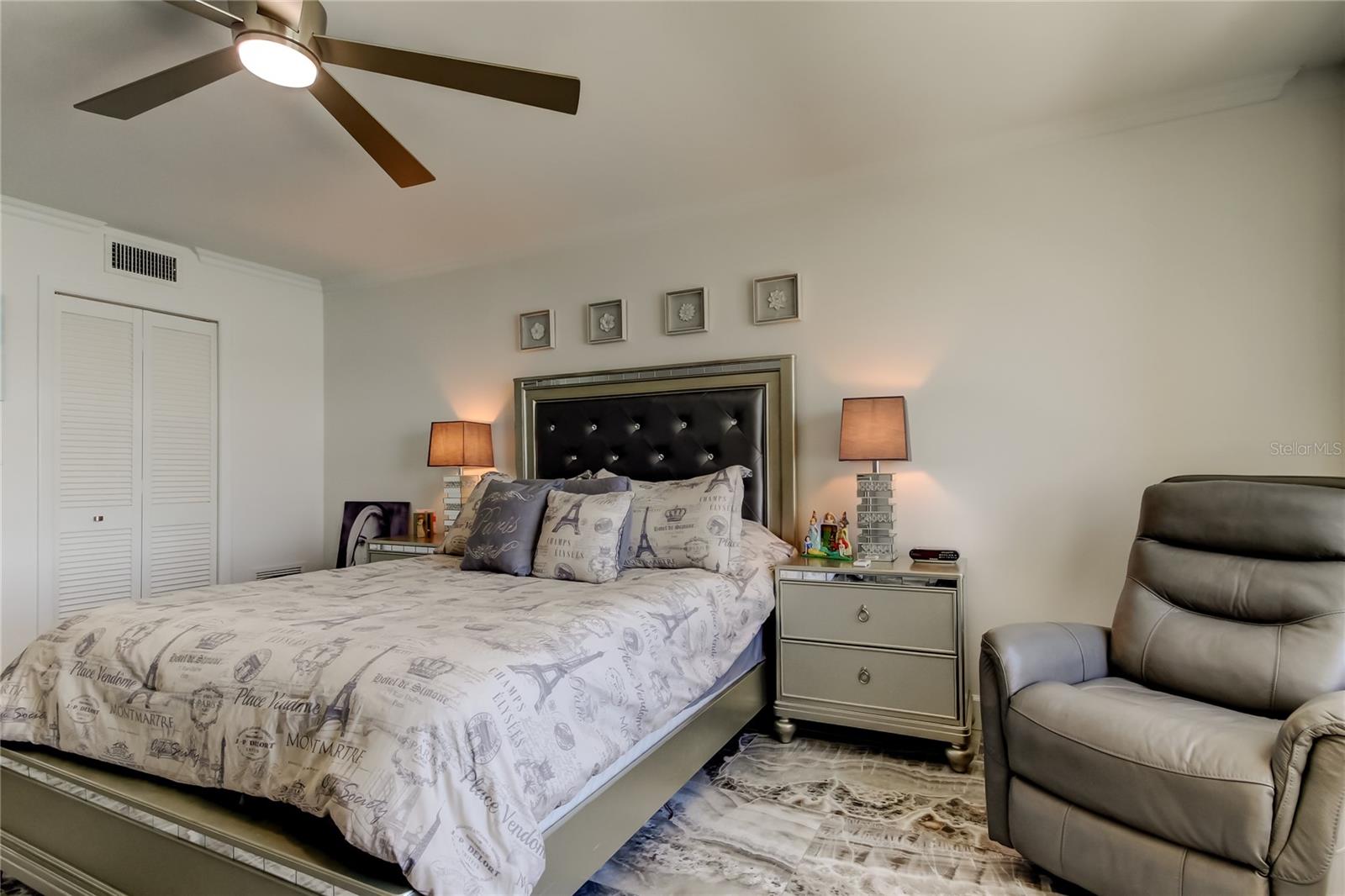 5200 BRITTANY DR S #204 — photo 40