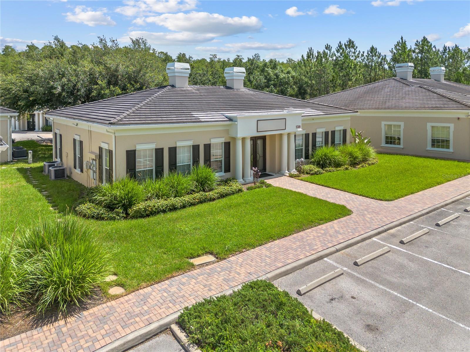 5381 PRIMROSE LAKE CIR — photo 12